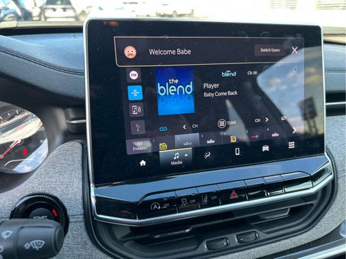 Used 2022 Jeep Compass Latitude w/ Convenience Group image 11