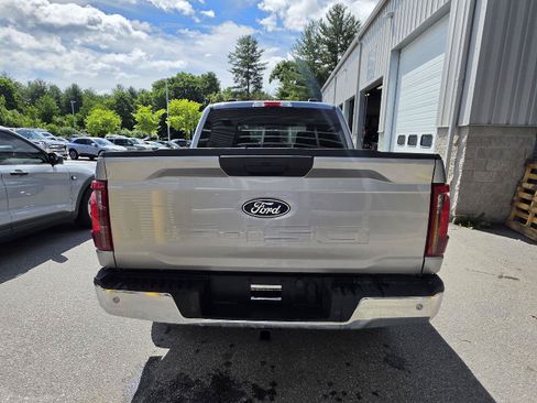 Used 2025 Ford F150 XLT w/ Equipment Group 301A Standard AWD/4WD image 4