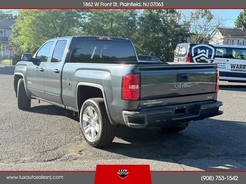 Used 2018 GMC Sierra 1500 SLE w/ SLE Value Package AWD/4WD image 4