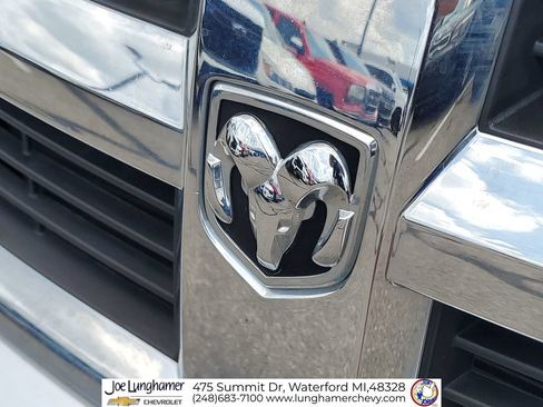 Used 2010 Dodge Journey R/T w/ Navigation & Sound Group I FWD image 32