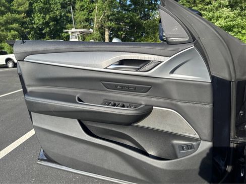 Used 2019 BMW 640i Gran Turismo xDrive w/ M Sport Package AWD/4WD image 23