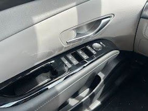 New 2026 Hyundai Tucson Limited AWD/4WD image 11