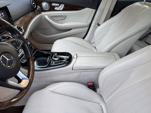 Used 2017 Mercedes-Benz E 300 image 13
