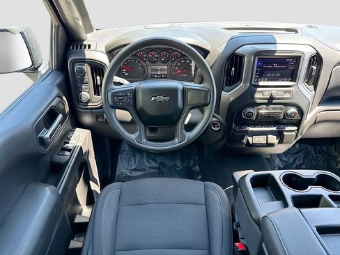 Used 2024 Chevrolet Silverado 1500 Custom Trail Boss w/ Turbomax Blackout Package AWD/4WD image 20