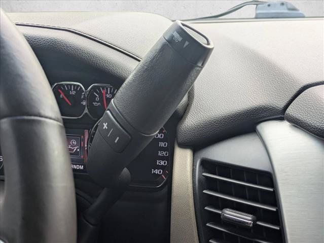 Used 2015 GMC Yukon SLT RWD image 12