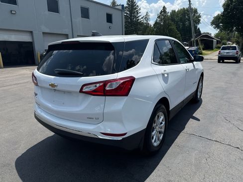 Used 2021 Chevrolet Equinox LT AWD/4WD image 3