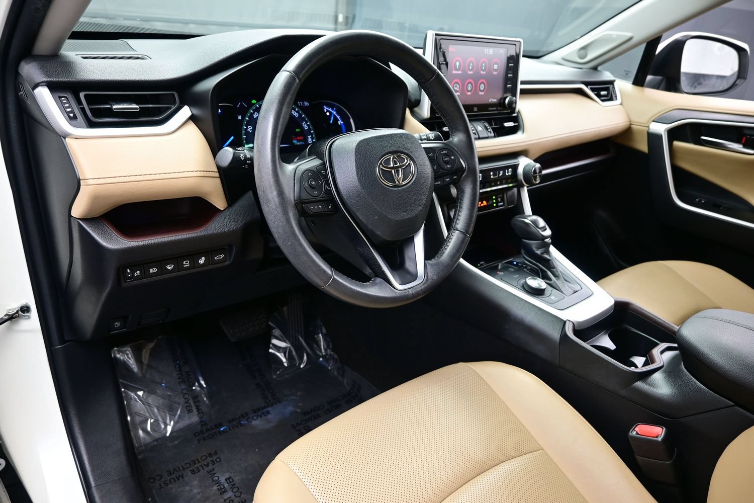 Used 2021 Toyota RAV4 Limited AWD/4WD image 13