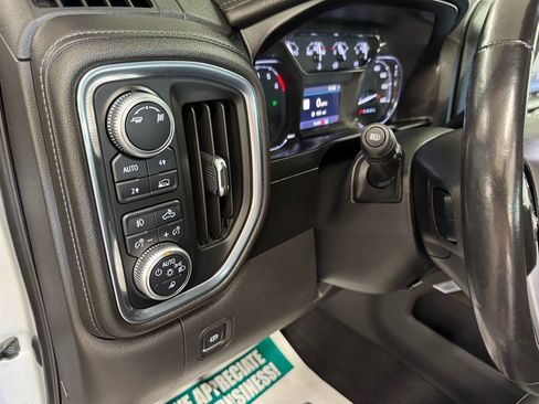 Used 2019 GMC Sierra 1500 SLT w/ SLT Premium Plus Package AWD/4WD image 15