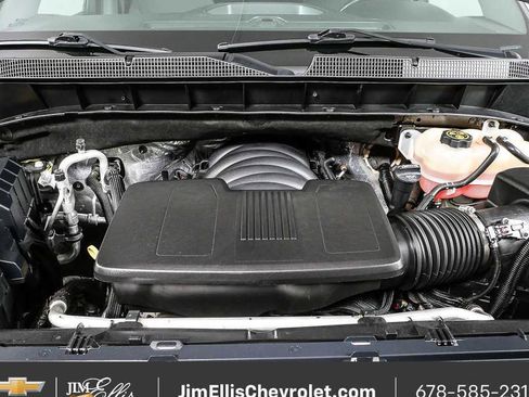 Certified 2021 Chevrolet Silverado 1500 LT AWD/4WD image 30