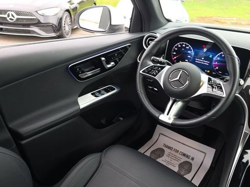 Certified 2025 Mercedes-Benz GLC 300 image 26