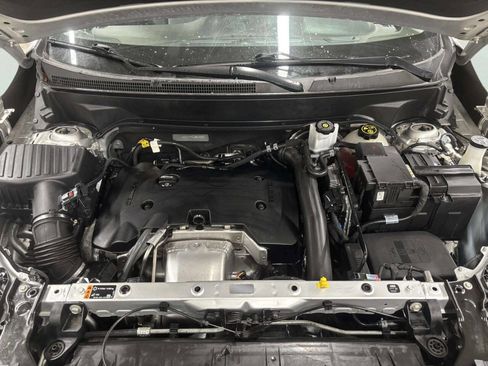 Used 2020 GMC Terrain SLT w/ Preferred Package image 9