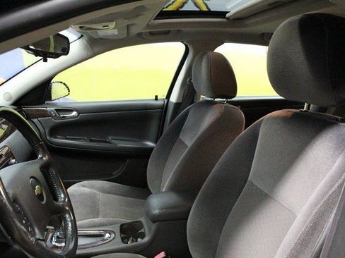 Used 2013 Chevrolet Impala LT w/ LT Sunroof Package image 19
