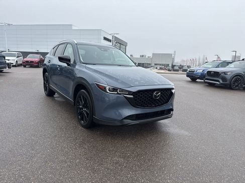 Used 2023 MAZDA CX-5 Carbon Edition image 3