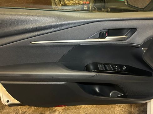 Used 2025 Toyota Camry LE FWD image 19