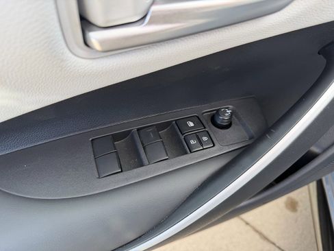 Certified 2024 Toyota Corolla SE w/ SE Premium Package image 10