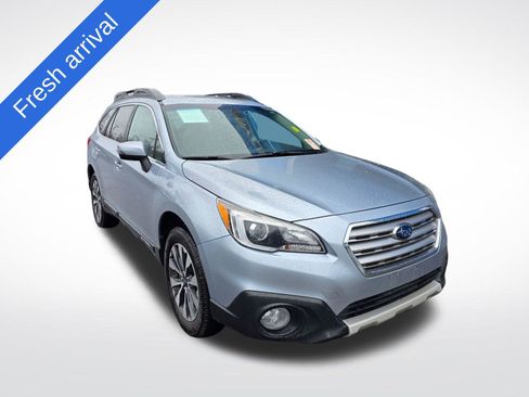 Used 2017 Subaru Outback 2.5i Limited image 1