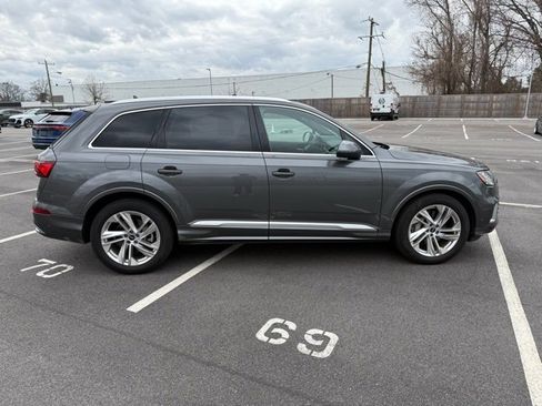 Used 2023 Audi Q7 3.0T Prestige w/ Prestige Package image 11