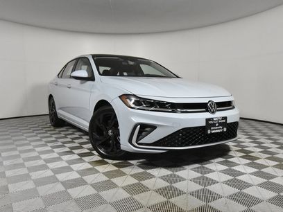 New 2025 Volkswagen Jetta SE