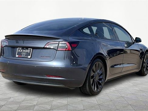 Used 2021 Tesla Model 3 Performance image 2