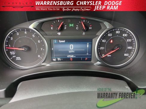 Used 2024 GMC Terrain SLE AWD/4WD image 13