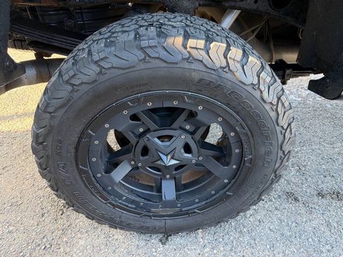 Used 2016 Chevrolet Silverado 2500 LTZ image 42