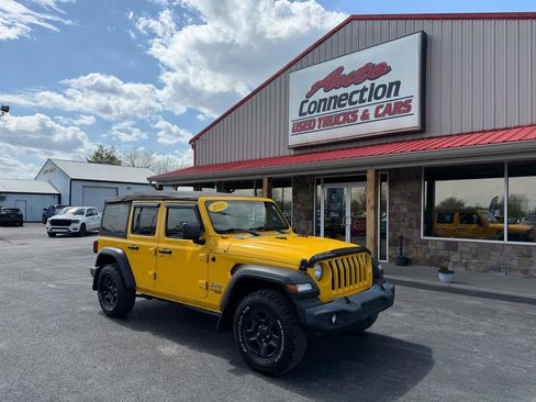 Used 2020 Jeep Wrangler Unlimited Sport image 2