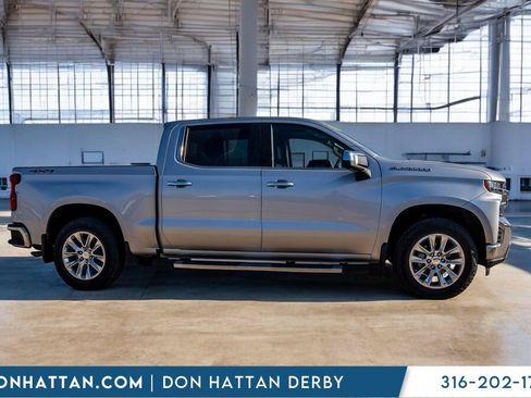 Used 2020 Chevrolet Silverado 1500 LTZ w/ LTZ Convenience Package image 31