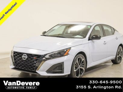 Used 2023 Nissan Altima 2.5 SR w/ SR Premium Package