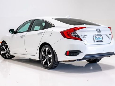 Used 2016 Honda Civic Touring image 34