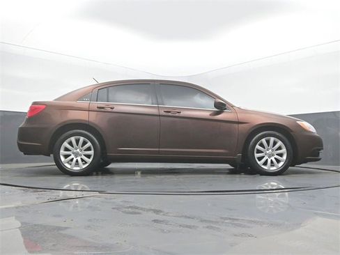 Used 2012 Chrysler 200 Touring image 51