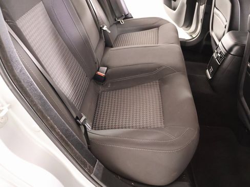 Used 2019 Dodge Charger SXT image 14