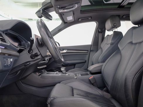 Used 2018 Audi SQ5 Prestige w/ Prestige Package image 29