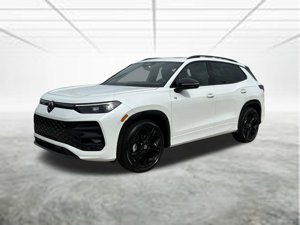 New 2026 Volkswagen Tiguan SE R-Line FWD image 2