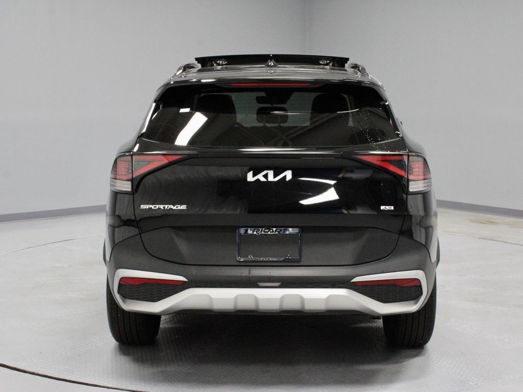 Used 2025 Kia Sportage EX w/ Premium Package AWD/4WD image 10