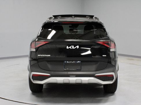 Used 2025 Kia Sportage EX w/ Premium Package AWD/4WD image 10