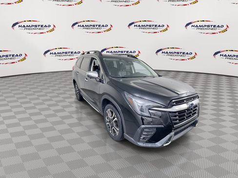 Used 2023 Subaru Ascent Touring AWD/4WD image 2