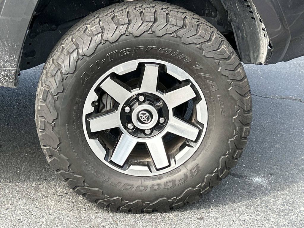 Used 2023 Toyota 4Runner SR5 RWD image 10