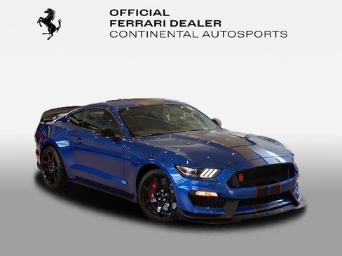 Used 2017 Ford Mustang Shelby GT350R w/ GT350R Equipment Group 920A image 1