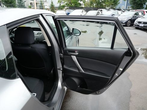 Used 2010 MAZDA MAZDA3 s Sport FWD image 34