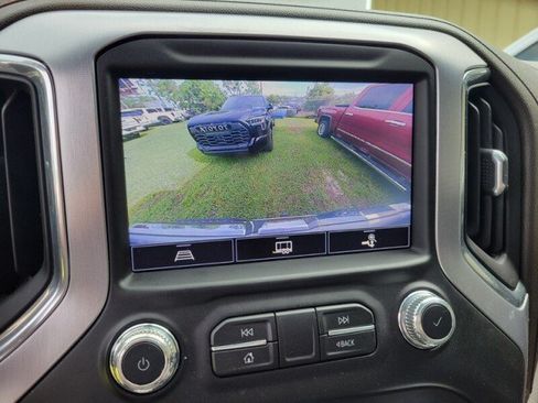 Used 2021 GMC Sierra 1500 SLT AWD/4WD image 19