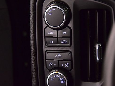 Used 2024 Chevrolet Silverado 1500 Custom AWD/4WD image 21