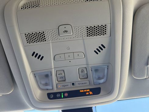 Certified 2024 Cadillac XT6 Premium Luxury image 36