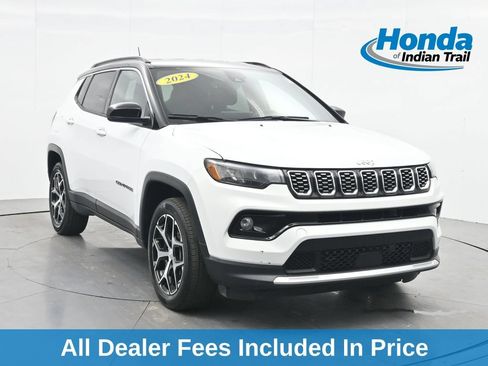Used 2024 Jeep Compass Limited AWD/4WD image 1