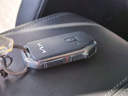 Certified 2024 Kia Seltos X-Line AWD/4WD image 35