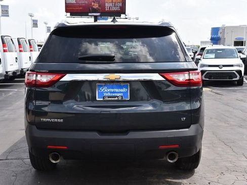 Used 2018 Chevrolet Traverse LT image 6