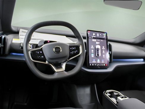 New 2026 Volvo EX30 Plus image 14