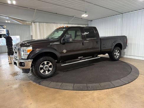 Used 2013 Ford F350 Lariat w/ Lariat Interior Pkg image 2
