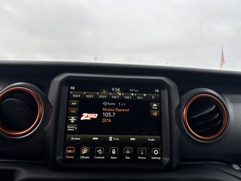 Used 2020 Jeep Gladiator Mojave image 22