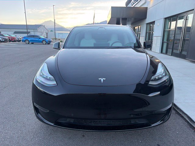 Used 2021 Tesla Model Y 2WD image 2