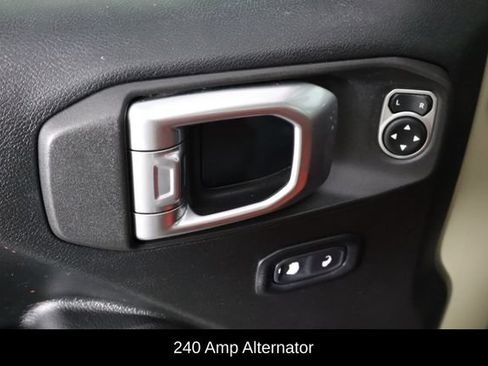 Used 2020 Jeep Gladiator Rubicon AWD/4WD image 20